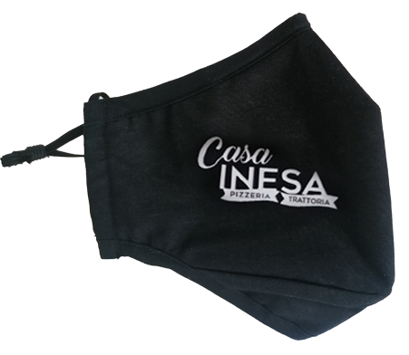 Exemple d'un masque en tissu noir floqué avec le logo de la pizzeria Casa Inesa